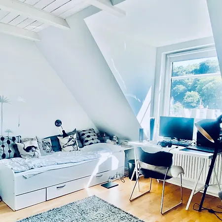 Apartment Beautiful House In Blankenese *