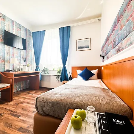 Hotel Condor