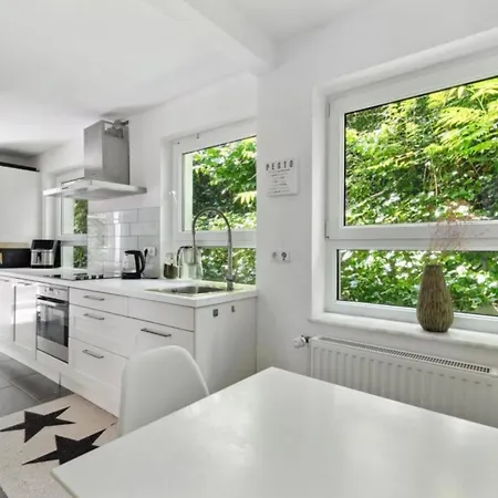 Apartment Beautiful House In Blankenese