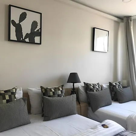 Ξενοδοχείο Sleephotels 3*