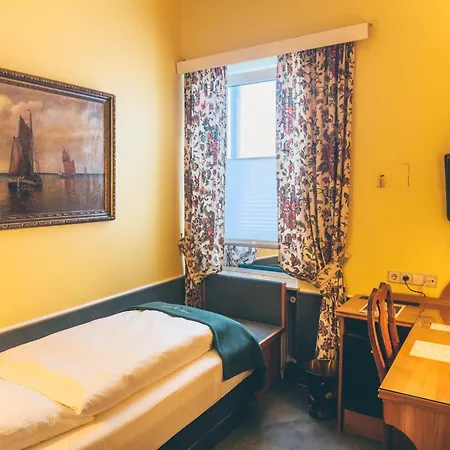 Hotel Mittelweg Amburgo