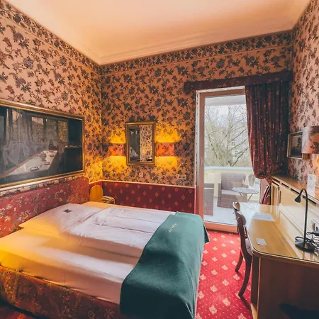 Mittelweg Hotel