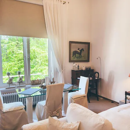 Mittelweg Hotel