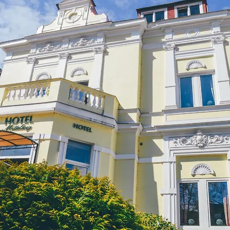 Mittelweg Hotel