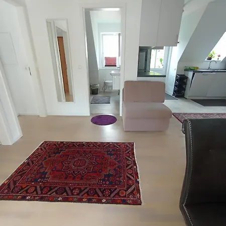Peaceful Apartment- 3 Zi- Loggia & Garden In Blankenese- * Hamburg