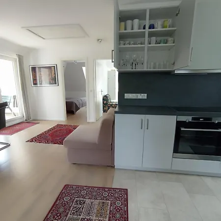Peaceful Apartment- 3 Zi- Loggia & Garden In Blankenese- Hamburg