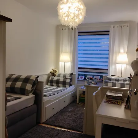 Apartment Alsternaehe 2 Minuten Fussweg *