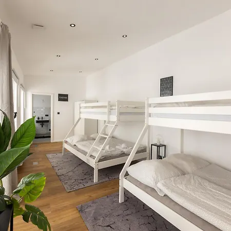 Апартаменты Reeperbahn Harbour & Schanze Гамбург