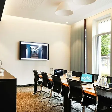 Sylc. - Serviced 3* Hamburg