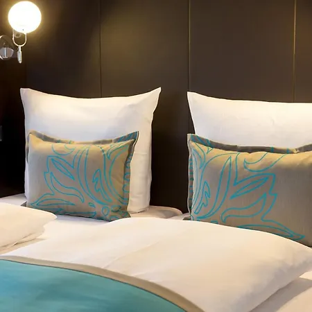 One Hamburg-alster 3* Гамбург