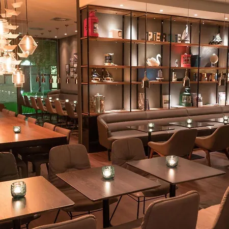 Hotel One Hamburg-alster 3*
