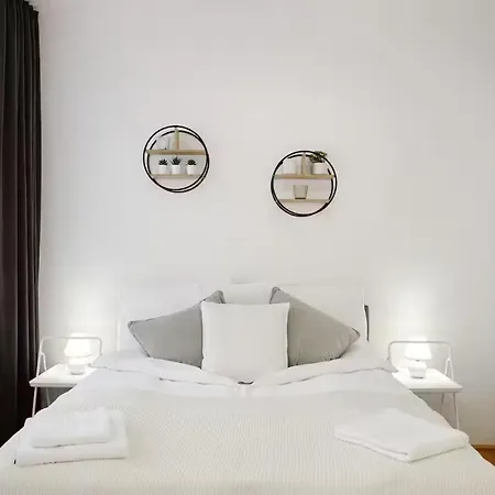 Hoheluft Infinity Selbst-check-in Hamburg