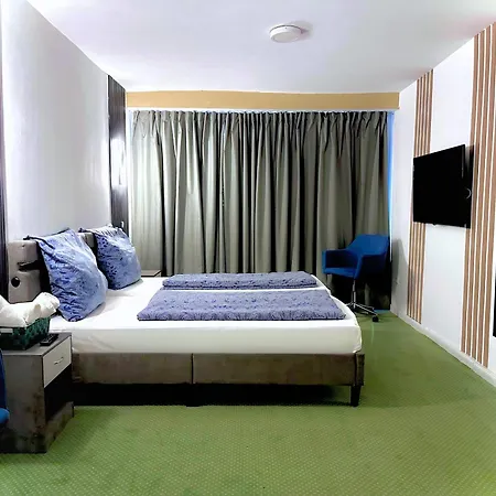 Hotel Hamburg Inn 호텔 함브루크