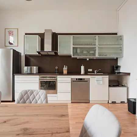 Alster Boho Auf 150qm Fuer Bis Zu 9 Gaeste * Hamburg