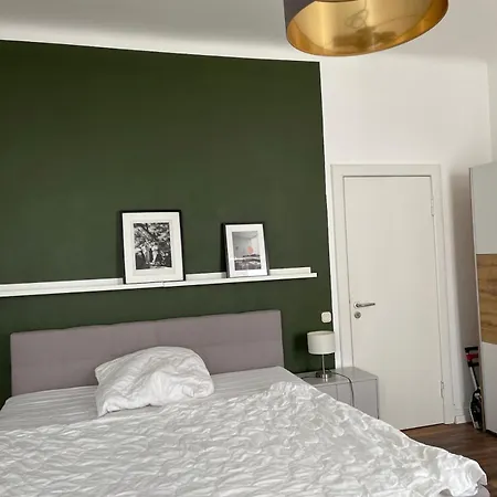 Apartment 90sqm Unique Living Near The Alster *
