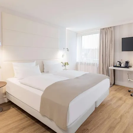 Hotel Nh Mitte Amburgo