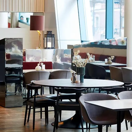 Hotell Scandic Emporio 4*