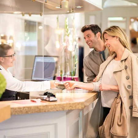 Alt Lohbruegger Hof Hotel 4*