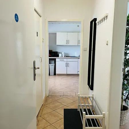 Apartment Spacious For 5 Hamburg