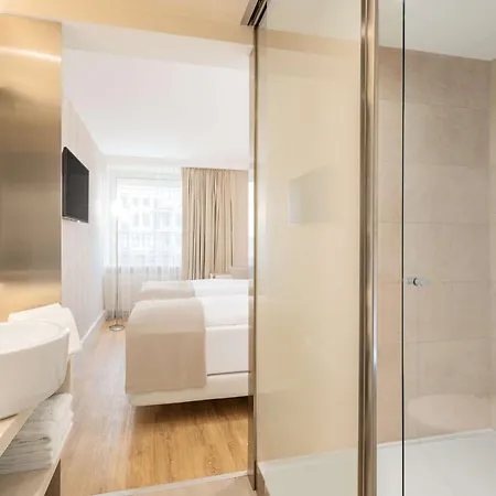 Nh Mitte 4*