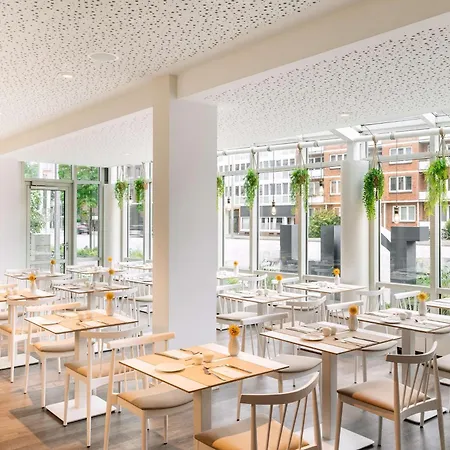Nh Mitte Hotel