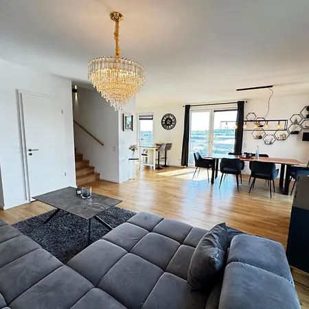 Апартаменты Charmante Maisonette *