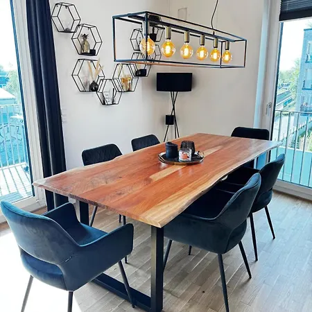 Апартаменты Charmante Maisonette Гамбург