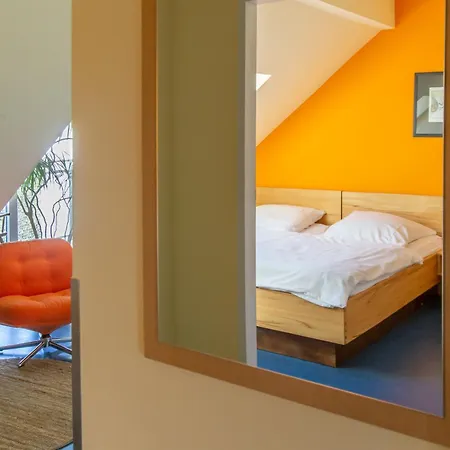 Schanzenstern Altona Gmbh Hotel *