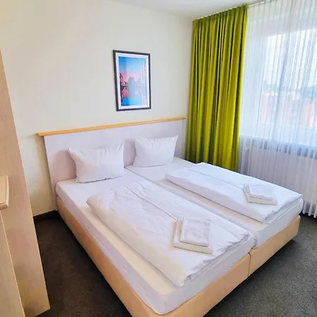 Panorama Hotel 3*