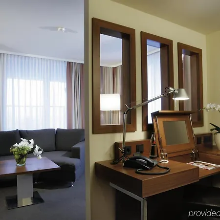 Lindner Am Michel, Part Of Jdv By Hyatt 4*