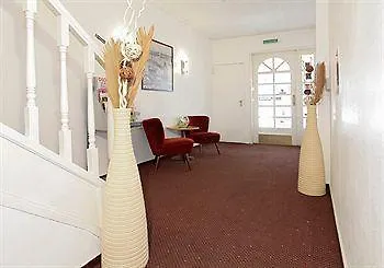 Hotel Condor 3*