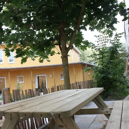 Guest house Ahoi-gaestehaus 2*