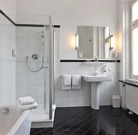 Kronprinz Hauptbahnhof Hotel