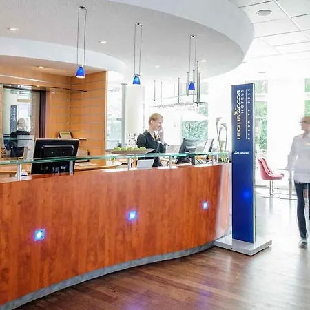 Novotel Hotel 3*