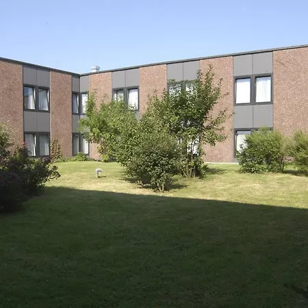Ghotel & Living 3*