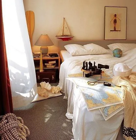 Aussen Alster Hotel 4*