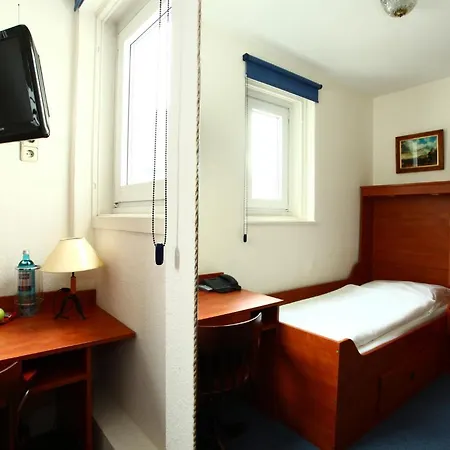 Bellmoor Im Dammtorpalais Hotel