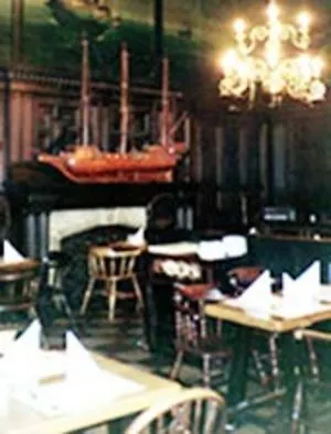 Kronprinz Hauptbahnhof Hotel Hamburgo