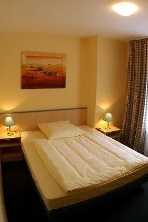 St.joseph - Reeperbahn St.pauli Kiez Hotel 3*