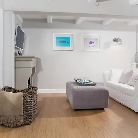 Elbcottage