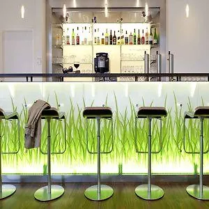 Ibis St. Pauli Messe Hotel 3*