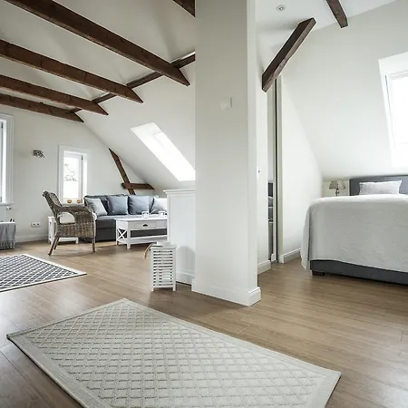 Loft-atelier Apartment