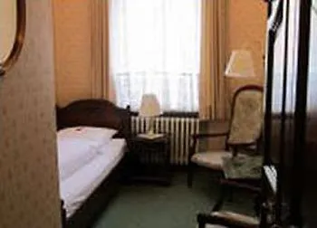 Hotel Stephan 2*