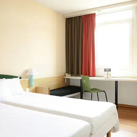 Ibis St. Pauli Messe Amburgo