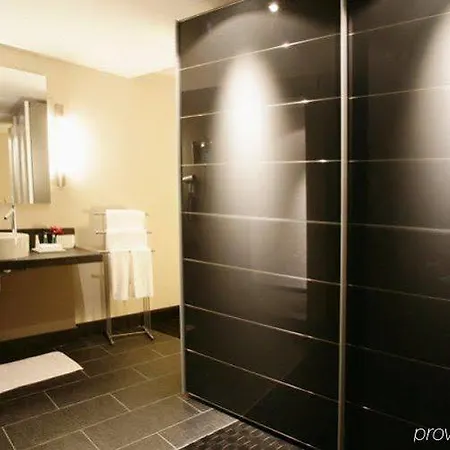 Hotel Boston Hh 4*