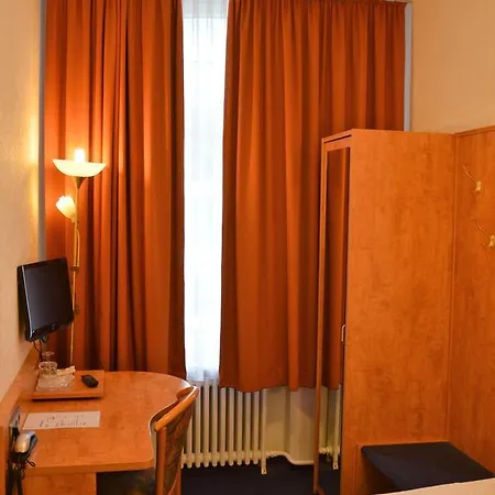 Steens Hotel Alster City Hotel 3*