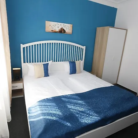 Condor Hotel