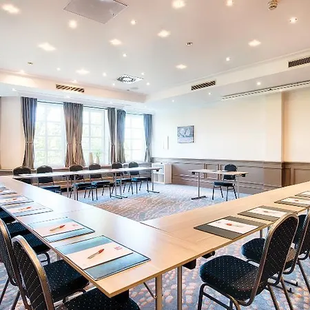 Leonardo Stillhorn Hotel 4*
