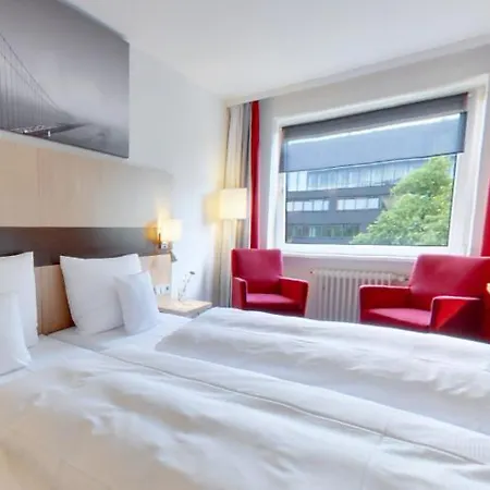 Am Rothenbaum 3* Hamburg