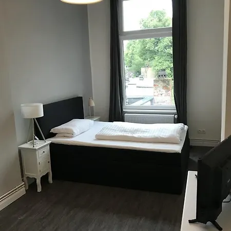 Hotel Fame Am Hauptbahnhof Hamburg